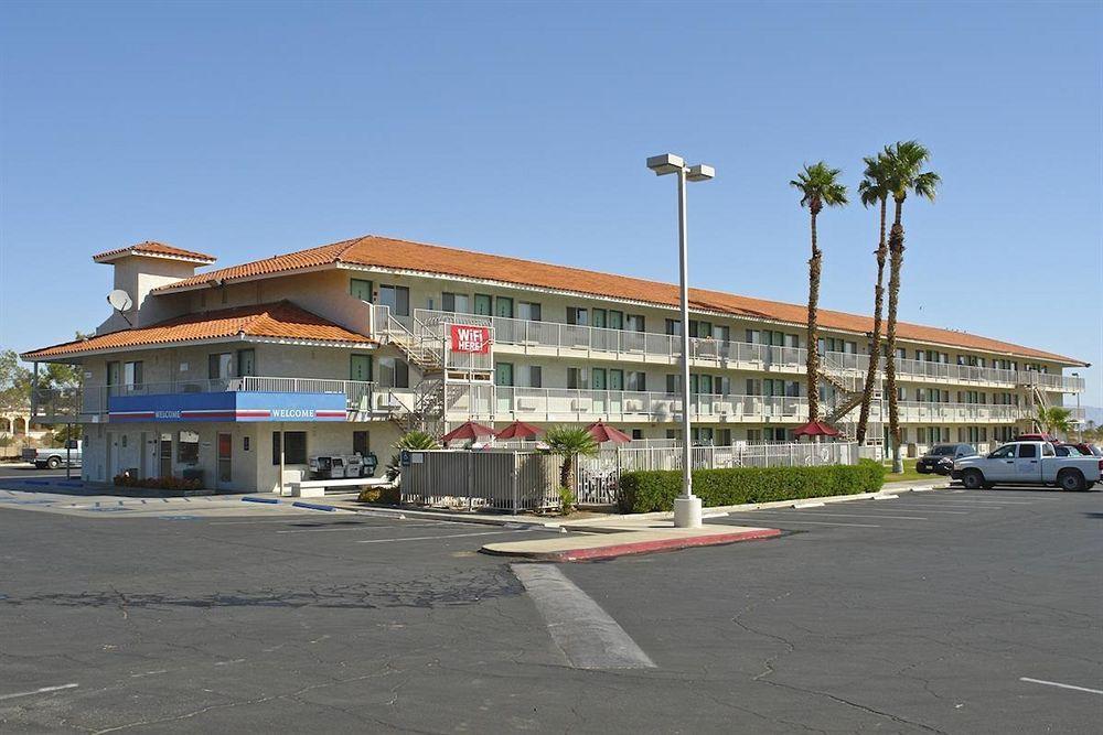 Motel 6-Twentynine Palms, Ca Dış mekan fotoğraf